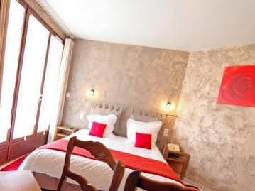 Logis Hotel Restaurant Des Voyageurs Le Malzieu-Ville Exteriér fotografie